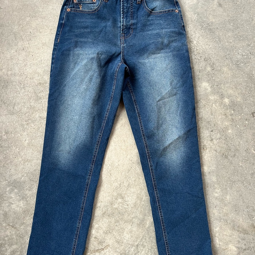 Frye Straight Leg Jeans 27/4